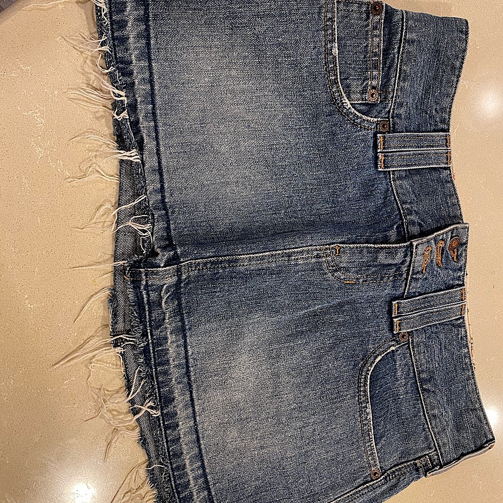 Abercrombie and Fitch denim skirt size 6 good condition